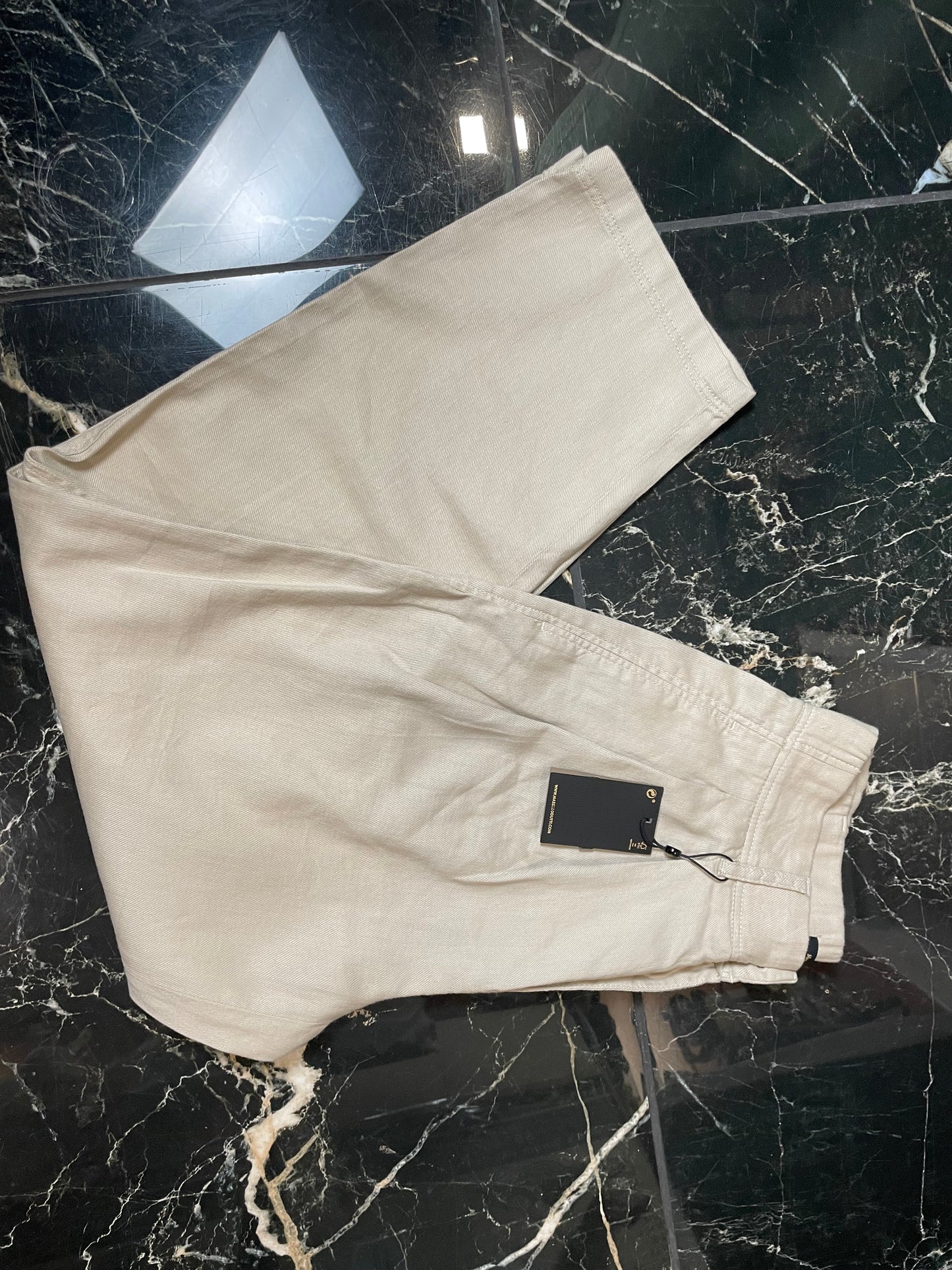 Pantalon neuf Massimo dutti 38