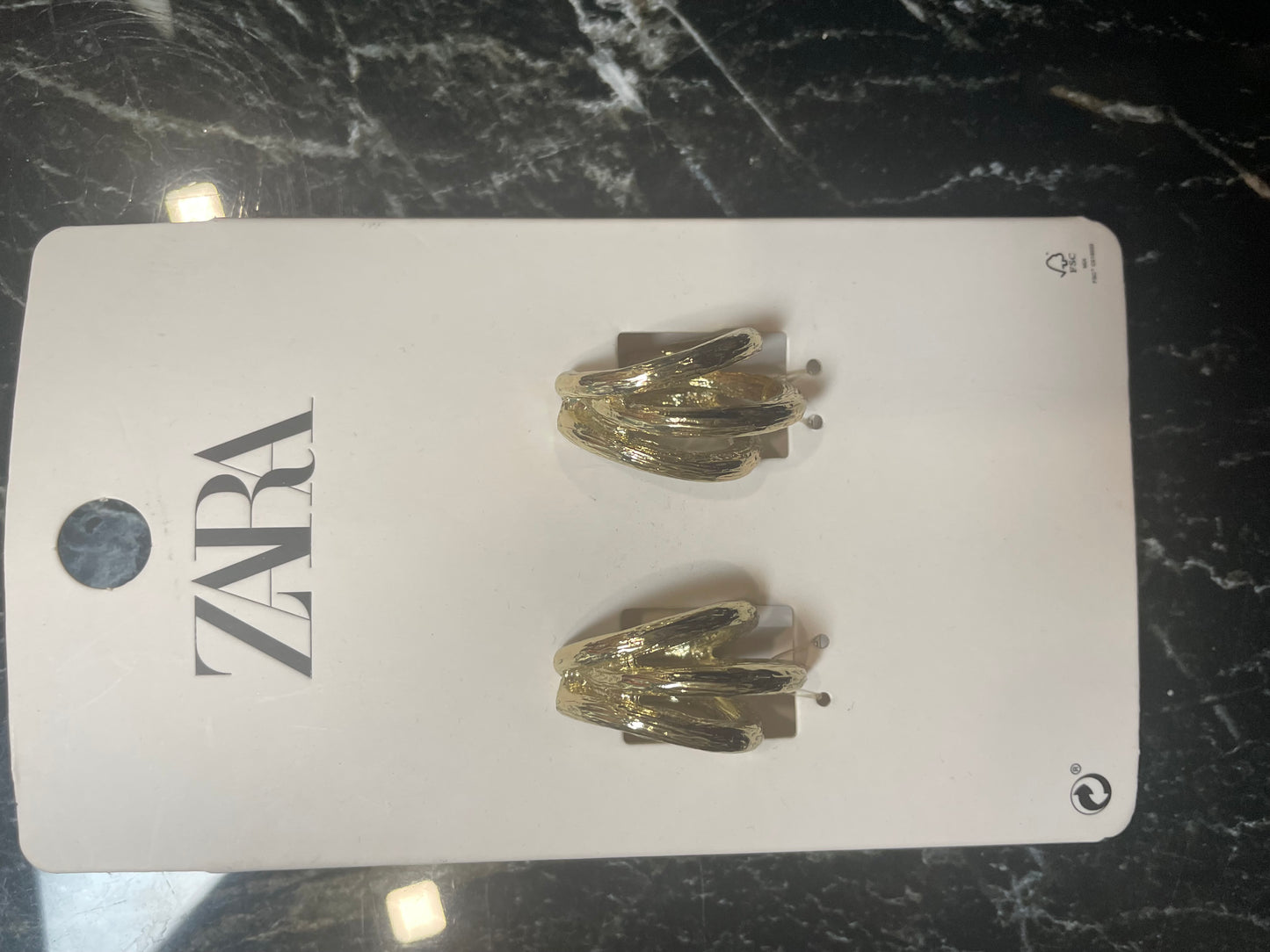 Boucles d’oreilles Zara neuves